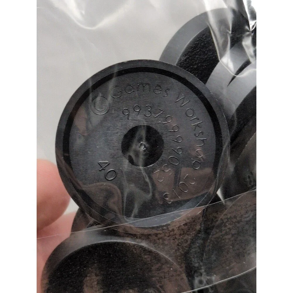 Bag Of (20) 2013 Games Workshop 32mm Round Miniature Bases